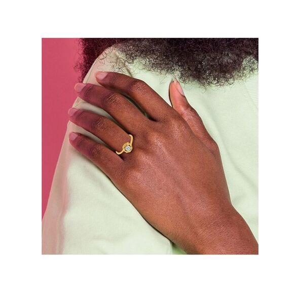 14K Yellow Gold Flower Ring with Accent Diamond Cluster